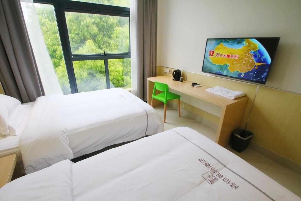 100 Inn Plus Pudong Airport Hotel شانغهاي المظهر الخارجي الصورة