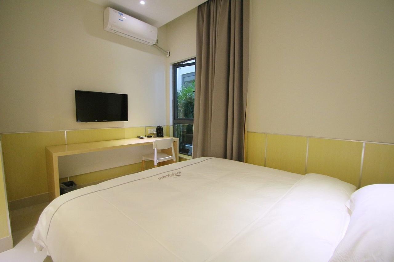 100 Inn Plus Pudong Airport Hotel شانغهاي المظهر الخارجي الصورة